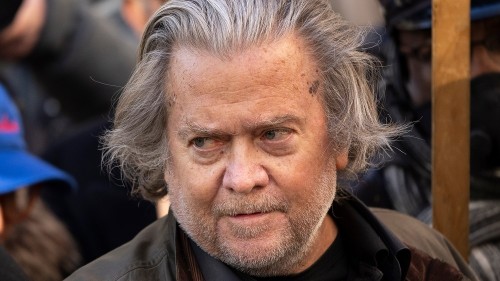 steve-bannon-look-42522.jpg