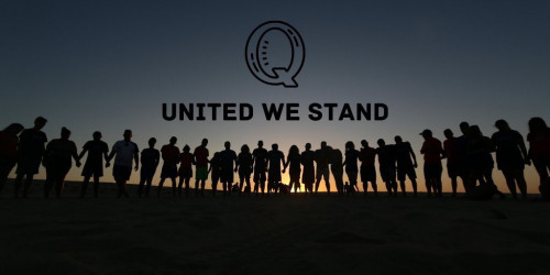 Q_United_We_Stand.jpg
